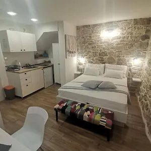 Bepo Collection , Split Croacia